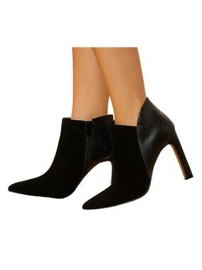 Vince Camuto Sindarah Black Booties 8.5 Pointed Toe Heeled Ankle Boots Chic